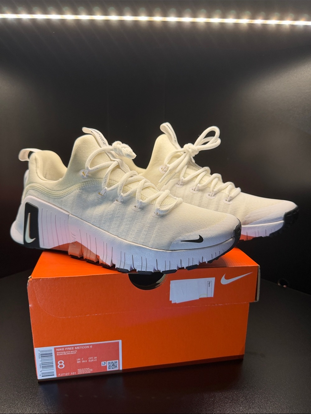 Nike Free Metcon 6 Cream/White Lightweight Knit Sneakers with box.